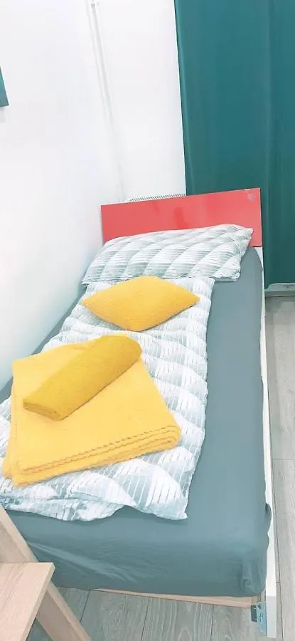 Comfort Triple Room Hn Vienna